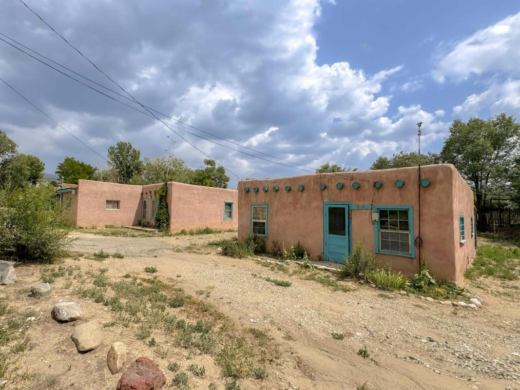 222 DON FERNANDO ST, TAOS, NM 87571, photo 1 of 27