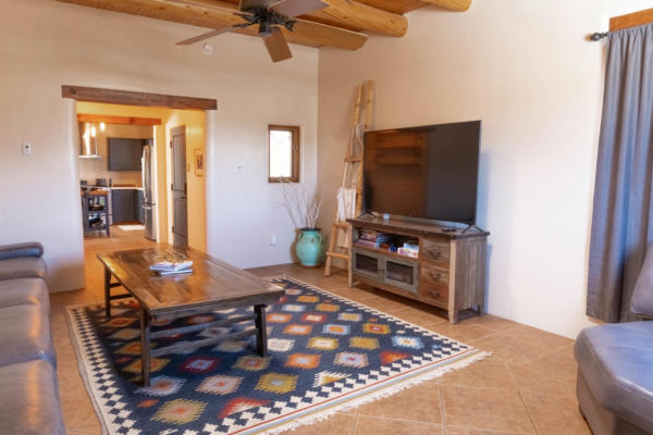 3 PAINTER RD, EL PRADO, NM 87529, photo 5 of 30