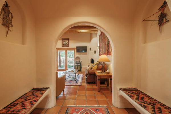 1417 PHILLIPS RD, TAOS, NM 87571, photo 4 of 30