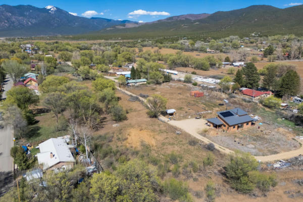 426 GOMEZ RANCH RD, TAOS, NM 87571, photo 3 of 10
